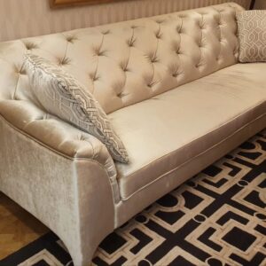 Sofa FOKSAL nowojorska pikowana glamour z linii ESCLUSIVO
