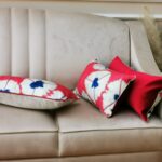 Poduszka PINK FLOWERS dekoracyjna Hamptons glamour z linii FLORAL - na stanie