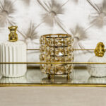 Ozdobna złota szkatułka glamour CASSIE - błyszczący szklany pojemnik świecznik z kryształkami 9x11,5