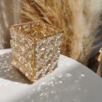 Ozdobna złota szkatułka glamour QUART - błyszczący szklany pojemnik świecznik z kryształkami