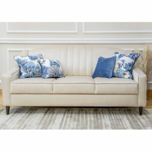Wygodna sofa glamour MARGO ecru beżowa modern classic hamptons  z linii ESCLUSIVO - na stanie