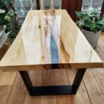 Stolik kawowy WALNUT BLACK III z plastra drewna loft czarny z linii NATUREL