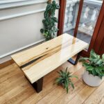 Stolik kawowy WALNUT BLACK III z plastra drewna loft czarny z linii NATUREL