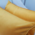 Poduszka SALLY dekoracyjna welurowa glamour z linii CLASSIC