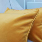 Poduszka SALLY dekoracyjna welurowa glamour z linii CLASSIC