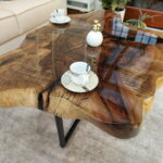 Designerski Stolik kawowy CASTELLO z plastra drewna z orzecha włoskiego lakierowany czarny loft z linii NATUREL