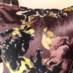 Luksusowa poduszka DECOR dekoracyjna glamour fioletowa z połyskiem z linii ROYAL