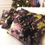 Luksusowa poduszka DECOR dekoracyjna glamour fioletowa z połyskiem z linii ROYAL