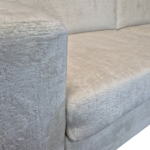 Ekskluzywna nowoczesna sofa hotelowa ALICANTE rozkładana srebrna z włoską funkcją spania z linii ESCLUSIVO